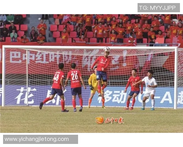 遂宁中小学足球比赛精彩直播盛况回顾与精彩瞬间分享